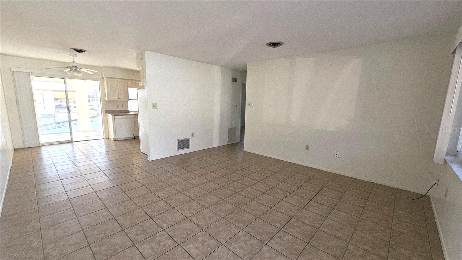 122 BOUNDARY BLVD #A, ROTONDA WEST, FL, 33947