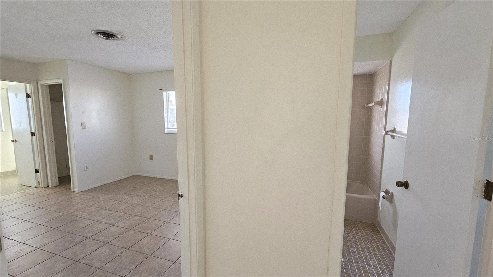 122 BOUNDARY BLVD #A, ROTONDA WEST, FL, 33947