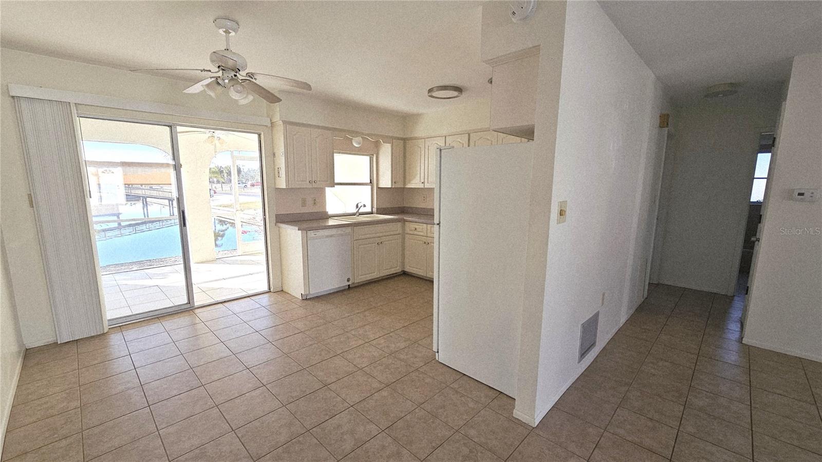 122 BOUNDARY BLVD #A, ROTONDA WEST, FL, 33947