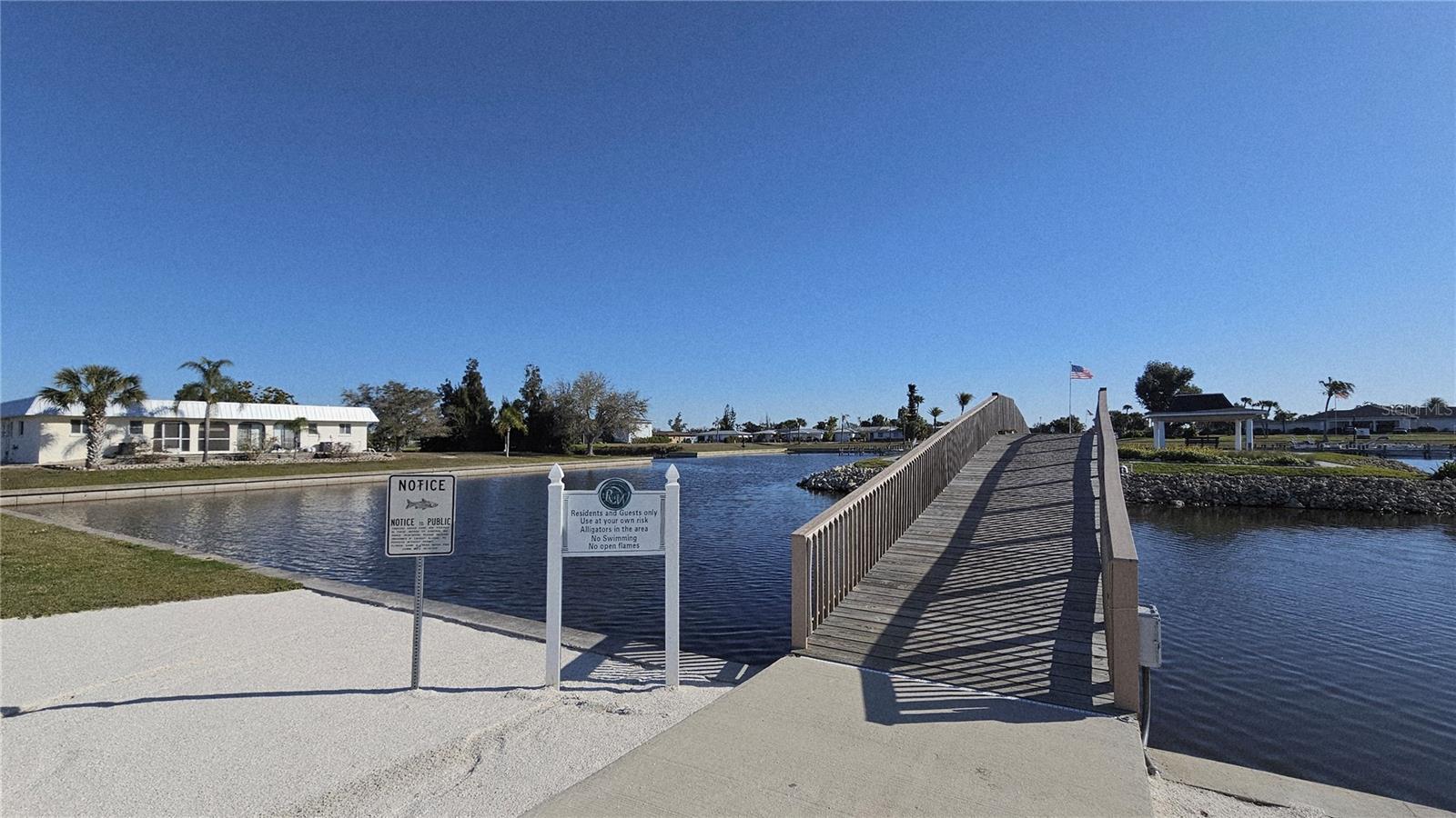 122 BOUNDARY BLVD #A, ROTONDA WEST, FL, 33947