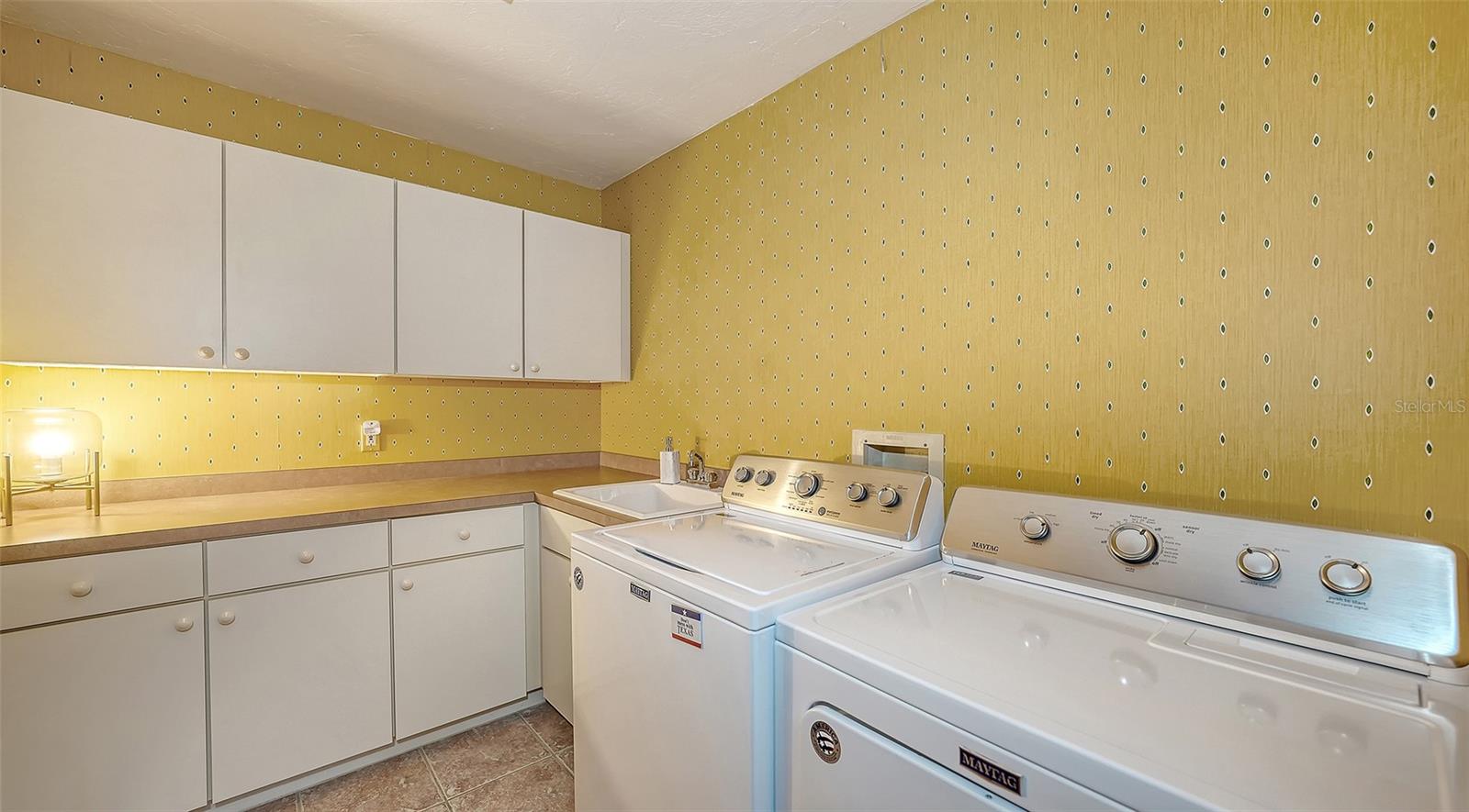 3511 FAIR OAKS CT, LONGBOAT KEY, FL, 34228