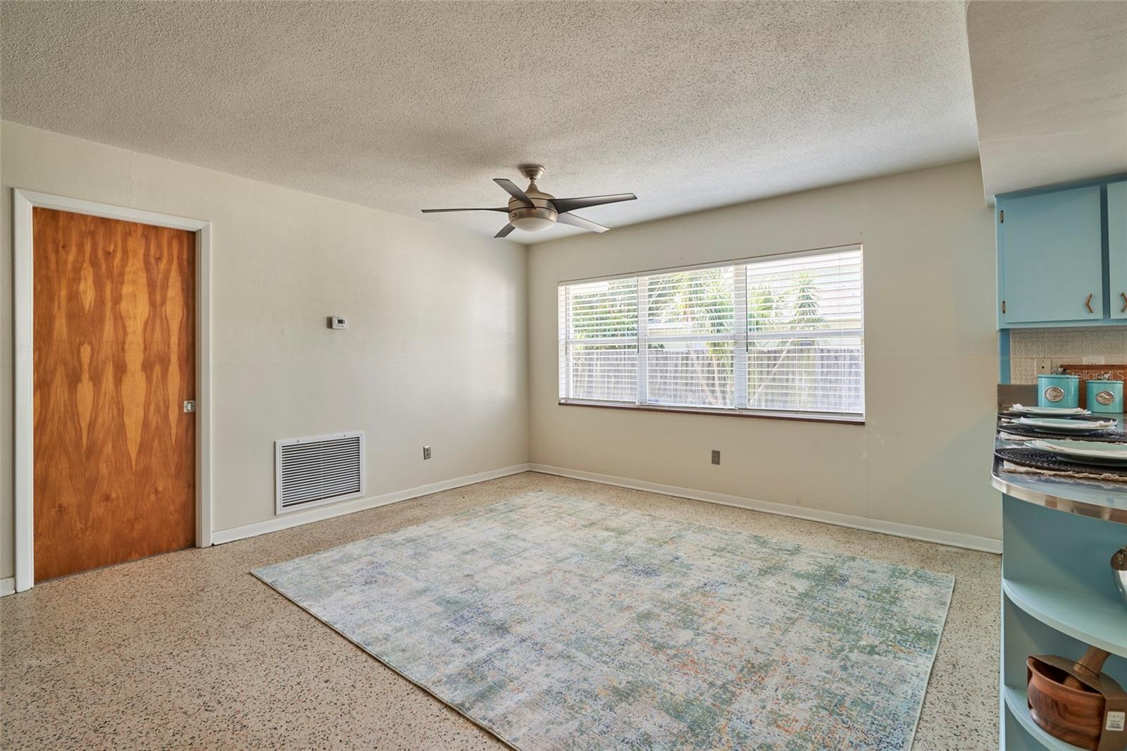 3302 W GRAY ST, TAMPA, FL, 33609