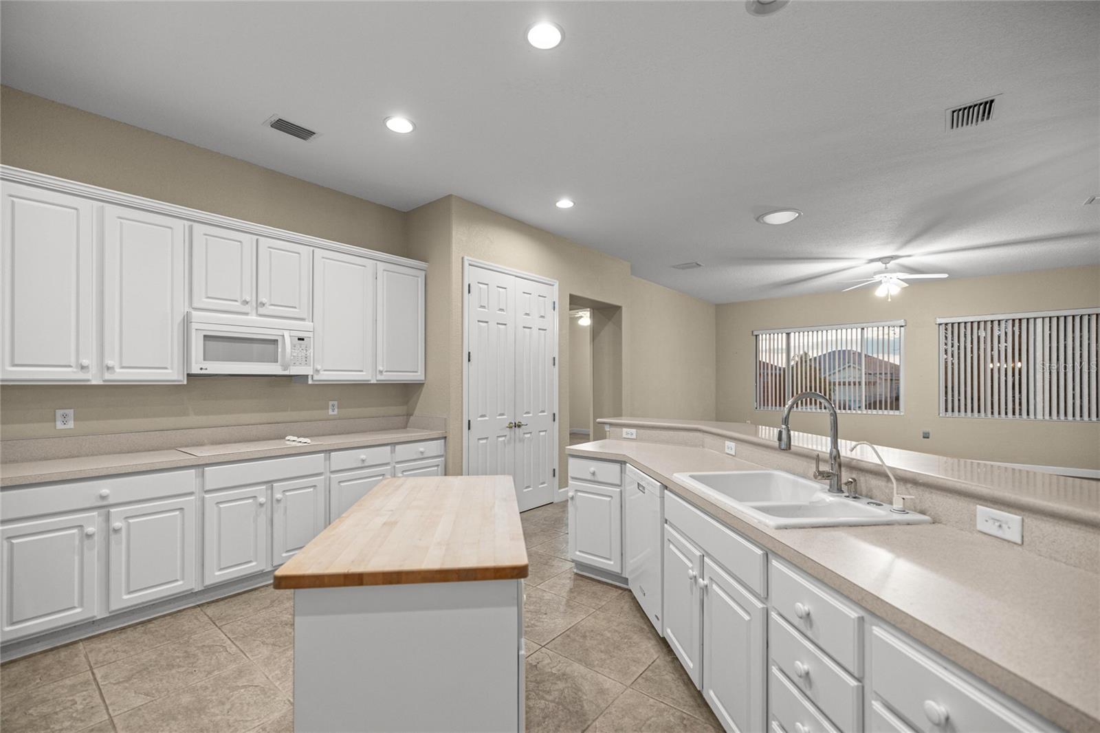 9512 SE 124TH LOOP, SUMMERFIELD, FL, 34491