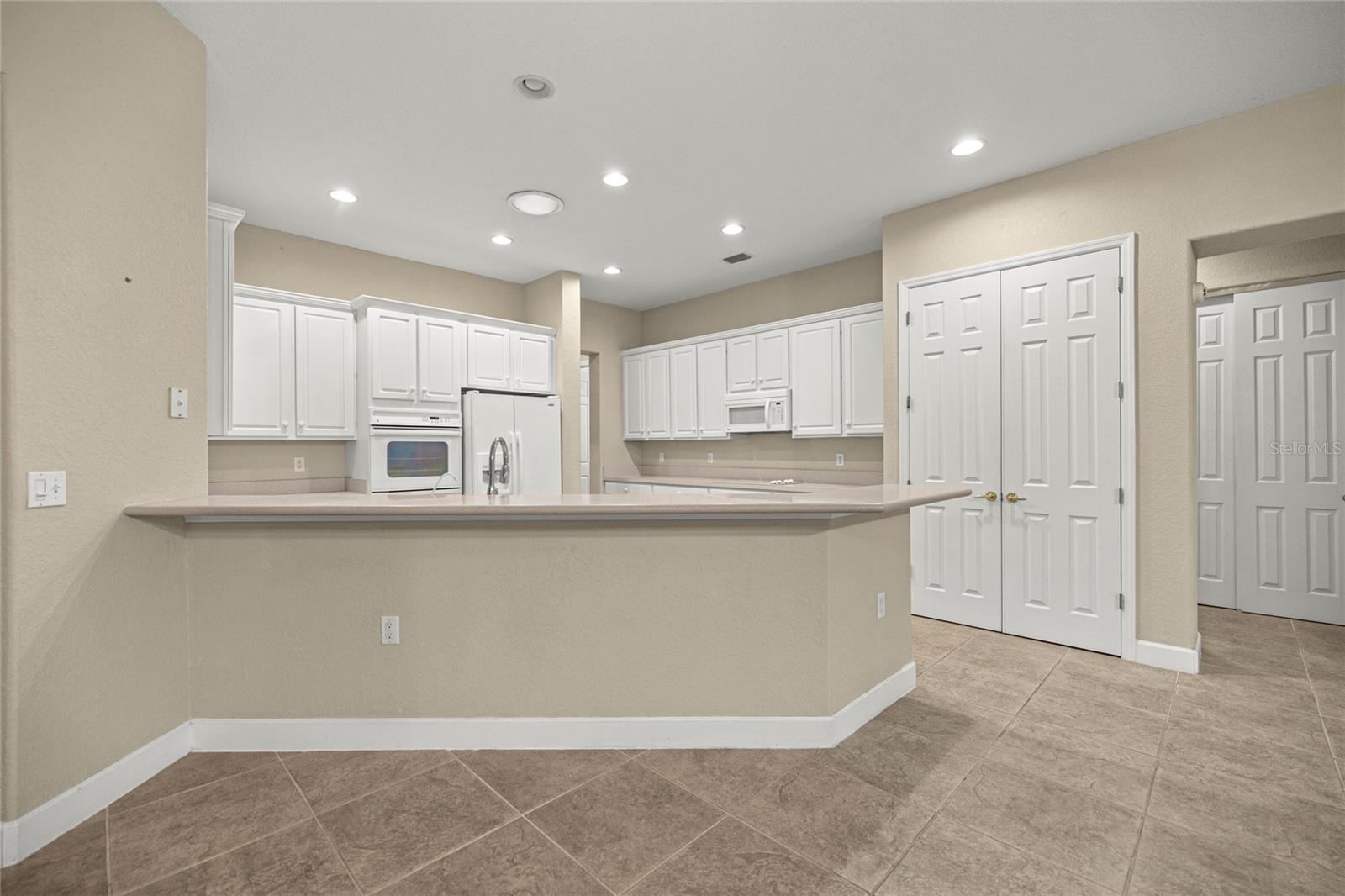 9512 SE 124TH LOOP, SUMMERFIELD, FL, 34491