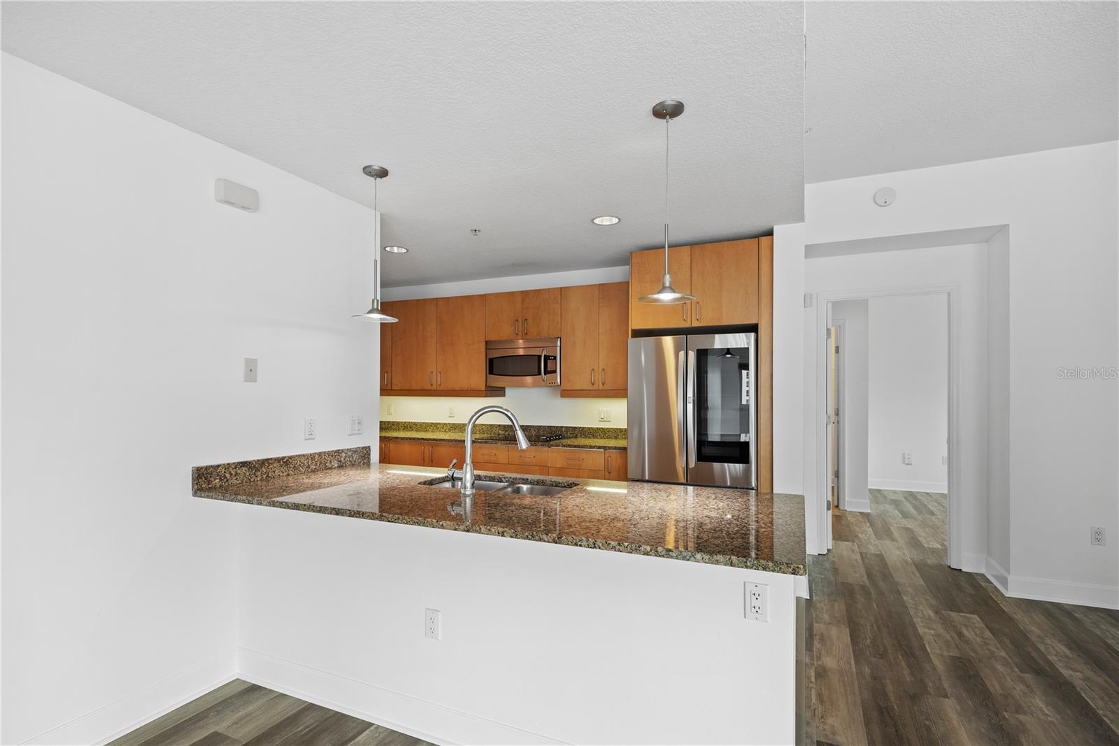 100 S EOLA DR #1214, ORLANDO, FL, 32801