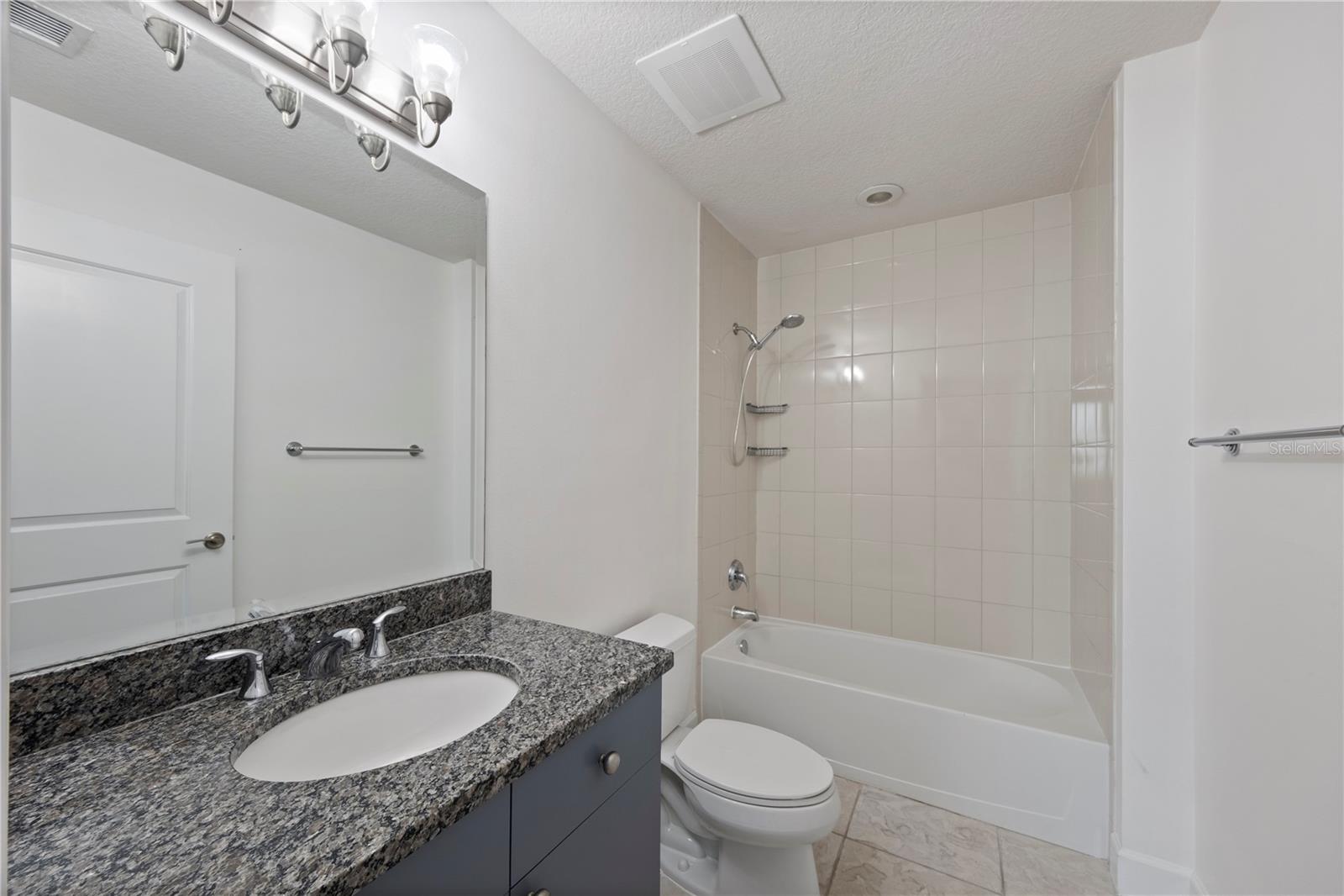 100 S EOLA DR #1214, ORLANDO, FL, 32801