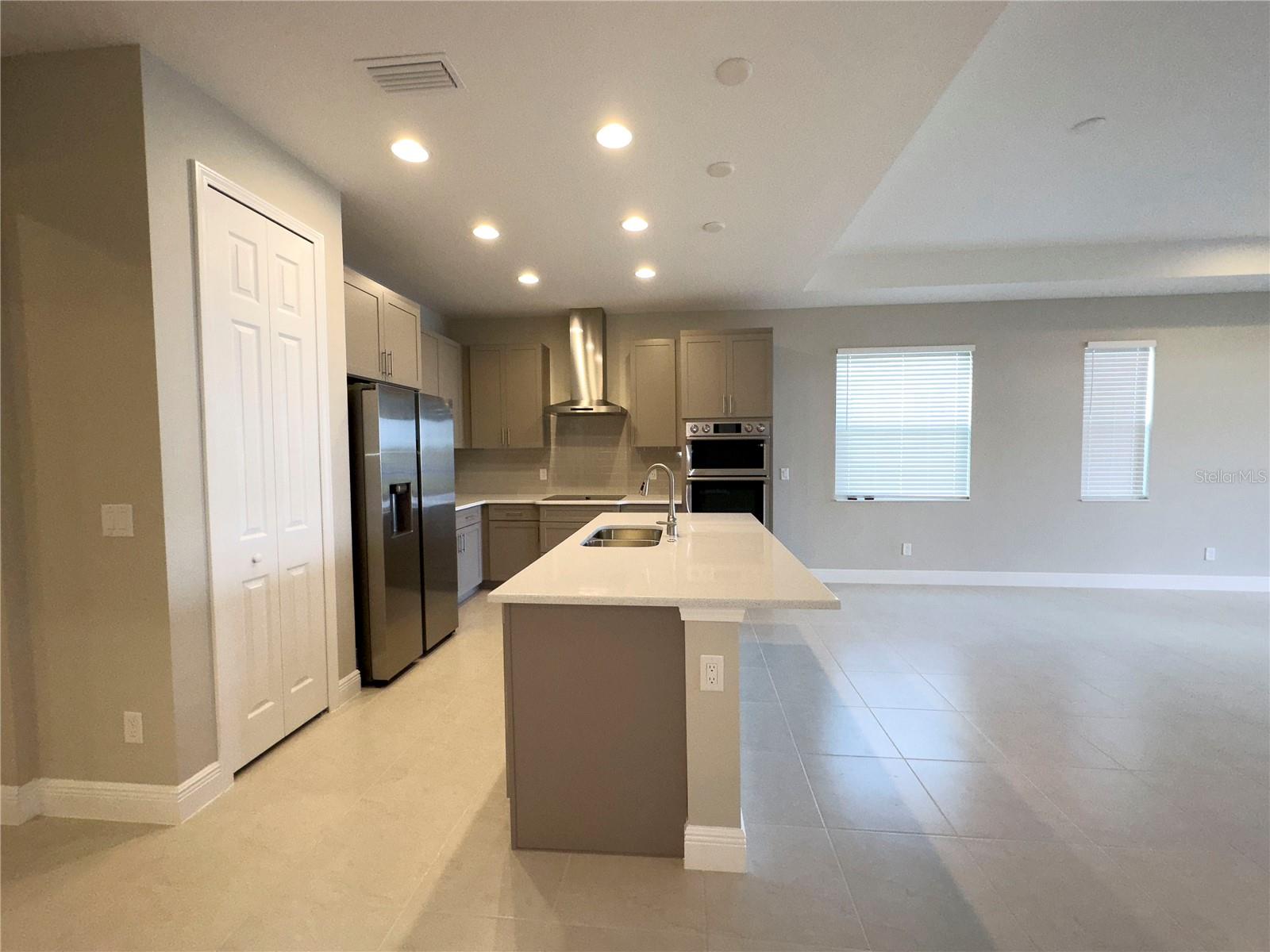 10509 KLEE AVE, BRADENTON, FL, 34212