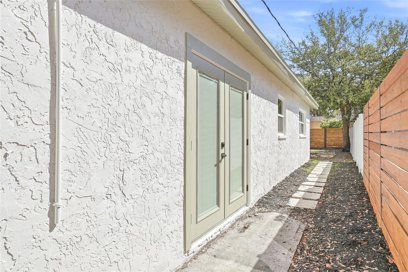 1339 35TH ST N, ST PETERSBURG, FL, 33713