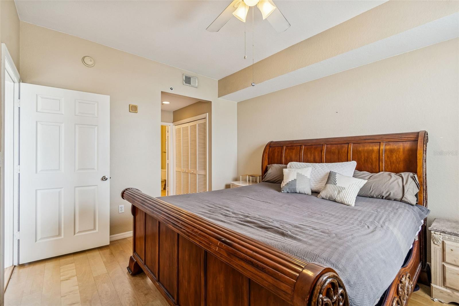 700 S HARBOUR ISLAND BLVD #411, TAMPA, FL, 33602