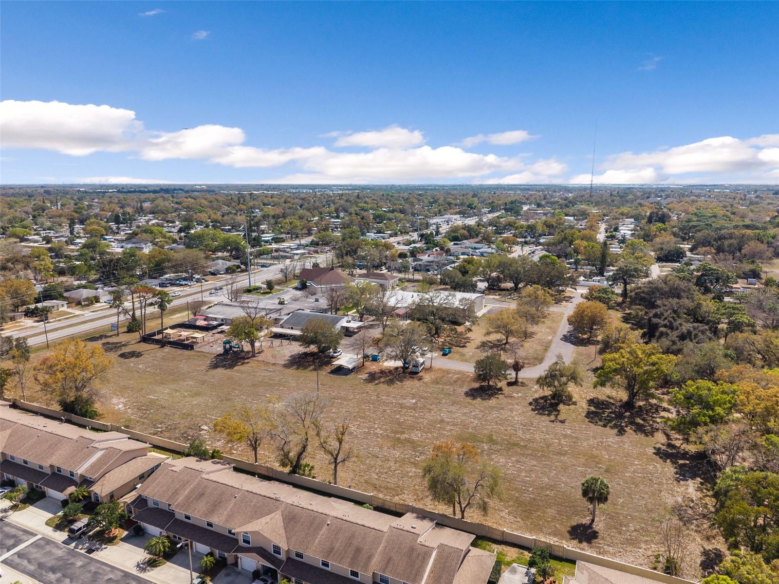 9530 STARKEY RD, SEMINOLE, FL, 33777