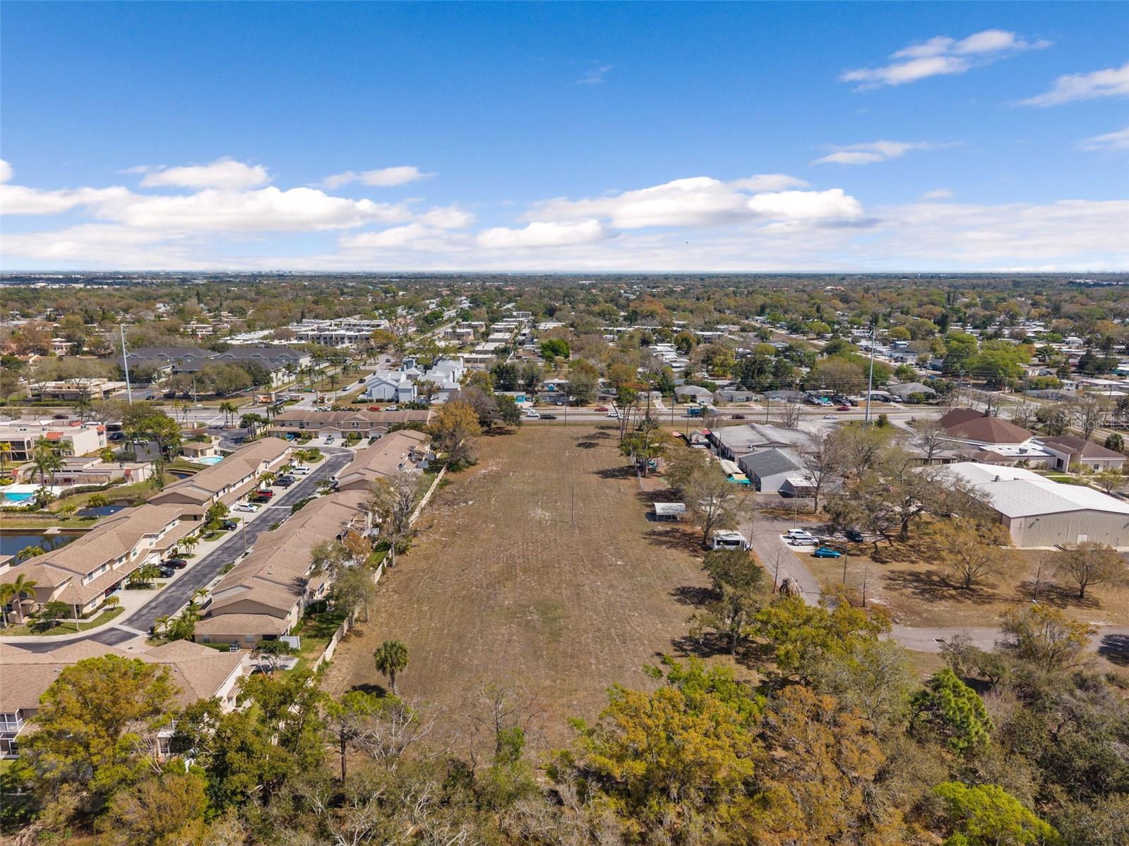 9530 STARKEY RD, SEMINOLE, FL, 33777