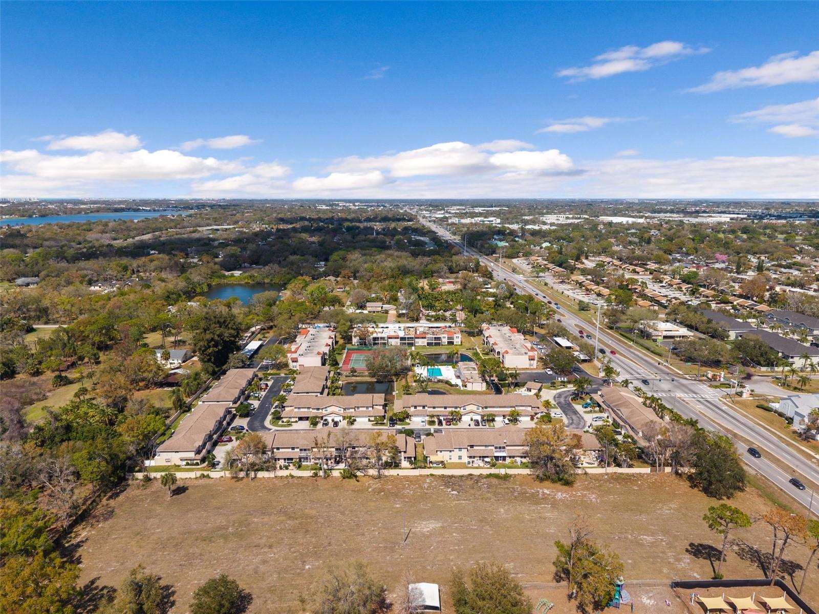 9530 STARKEY RD, SEMINOLE, FL, 33777