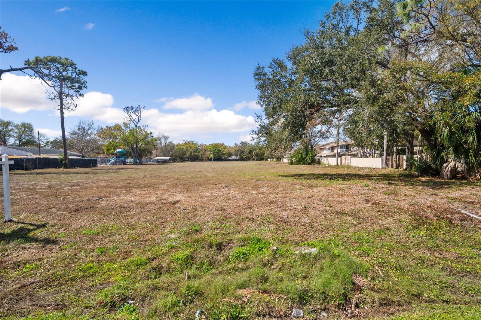 9530 STARKEY RD, SEMINOLE, FL, 33777