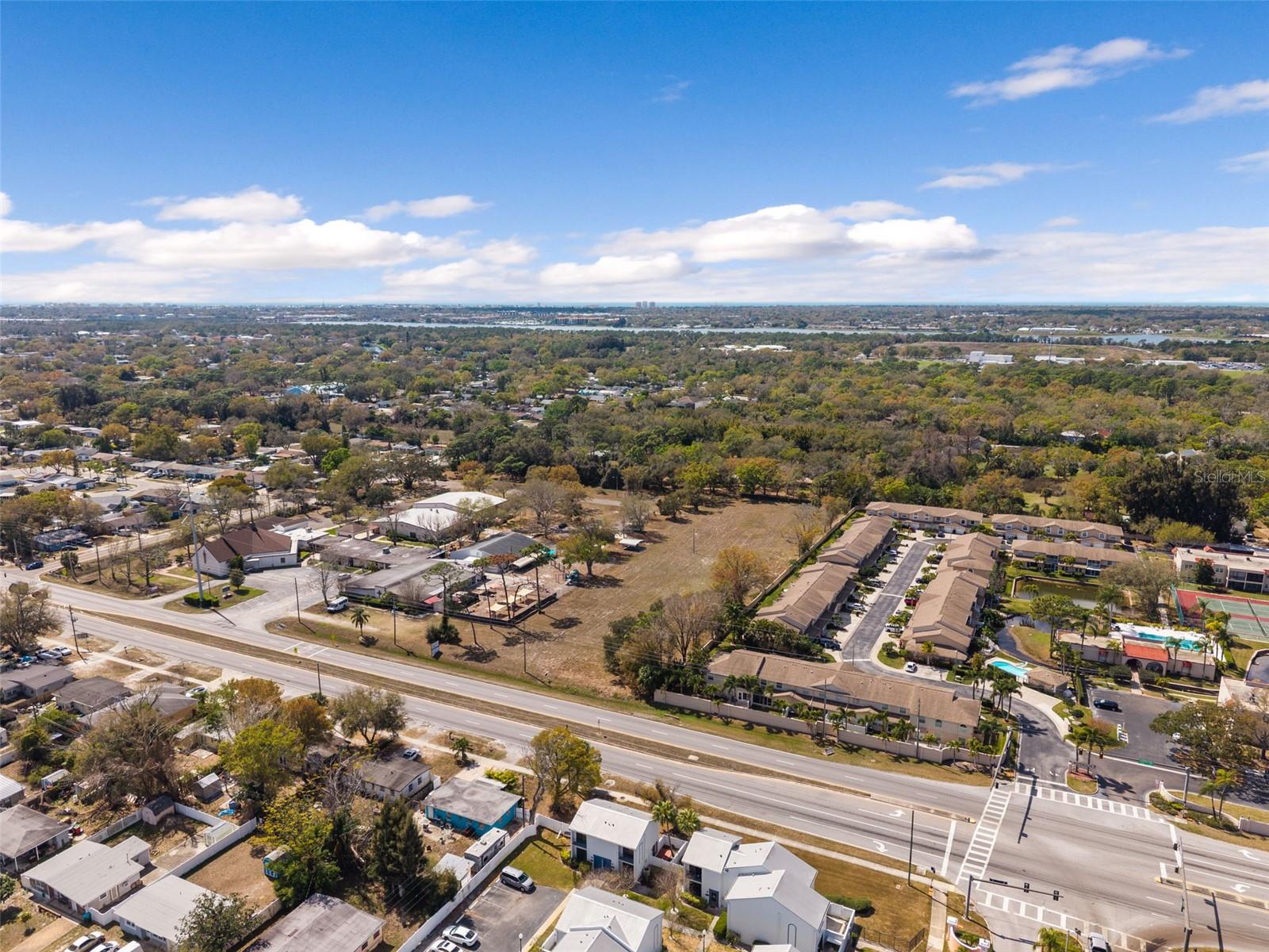 9530 STARKEY RD, SEMINOLE, FL, 33777