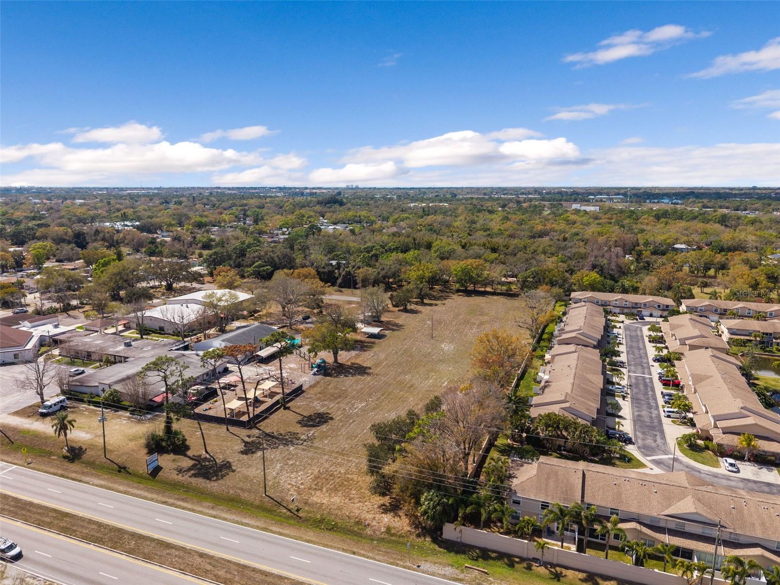 9530 STARKEY RD, SEMINOLE, FL, 33777