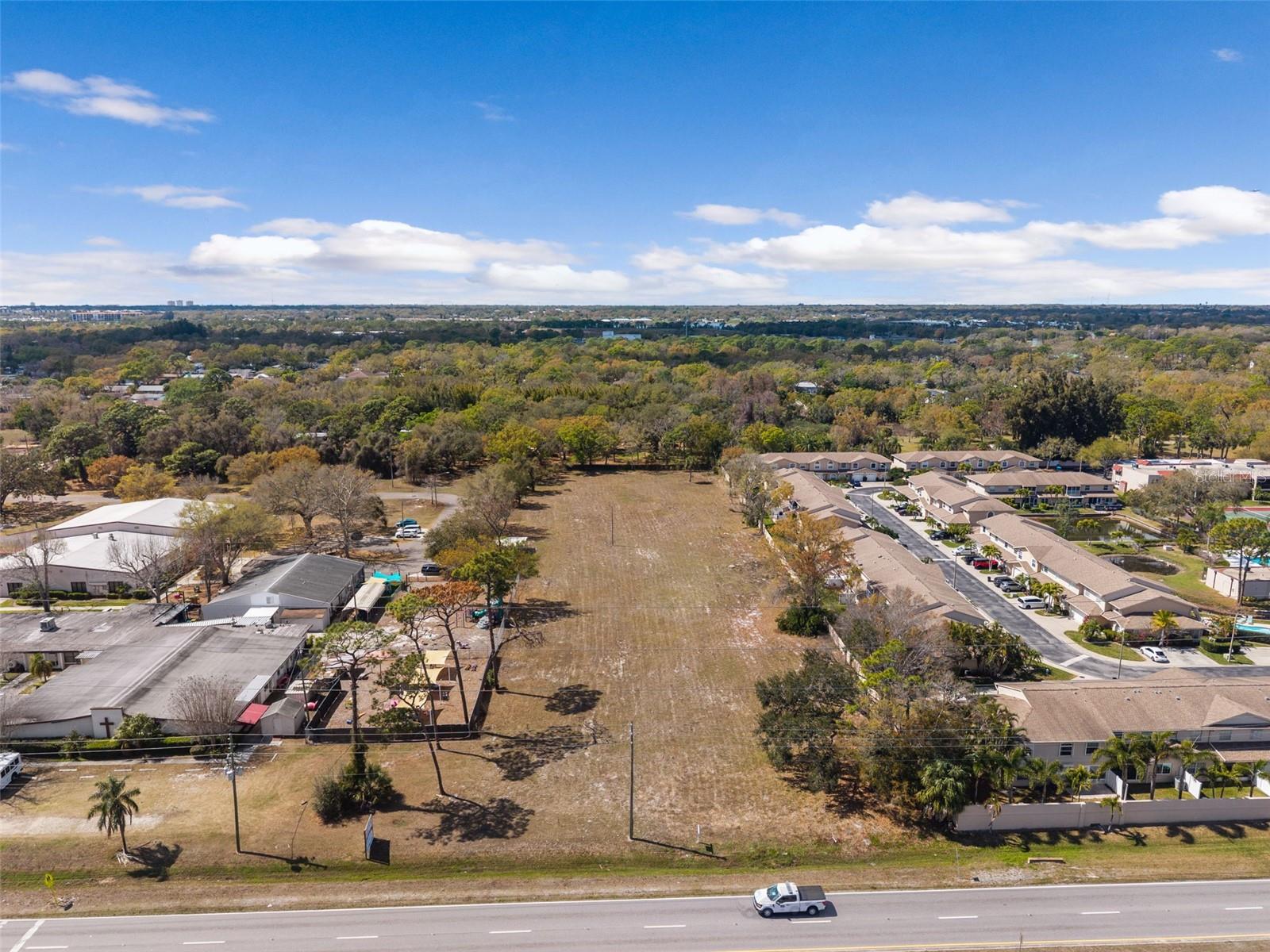 9530 STARKEY RD, SEMINOLE, FL, 33777