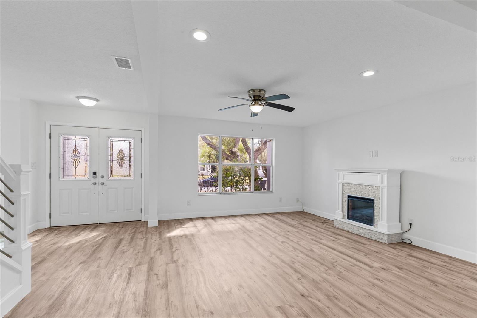 1927 PALM VIEW DR, APOPKA, FL, 32712