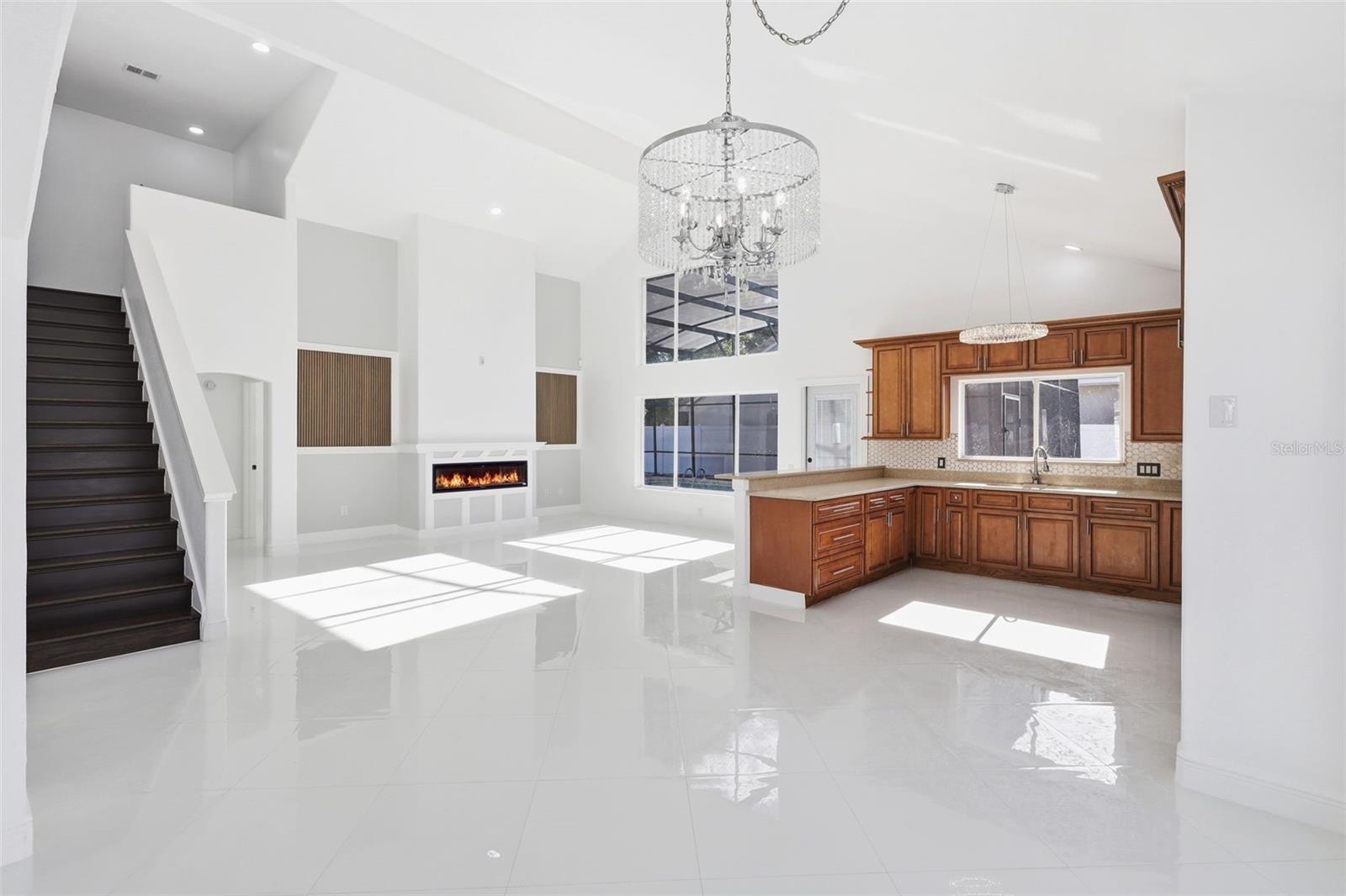 3904 WOODSFIELD CT, ORLANDO, FL, 32822