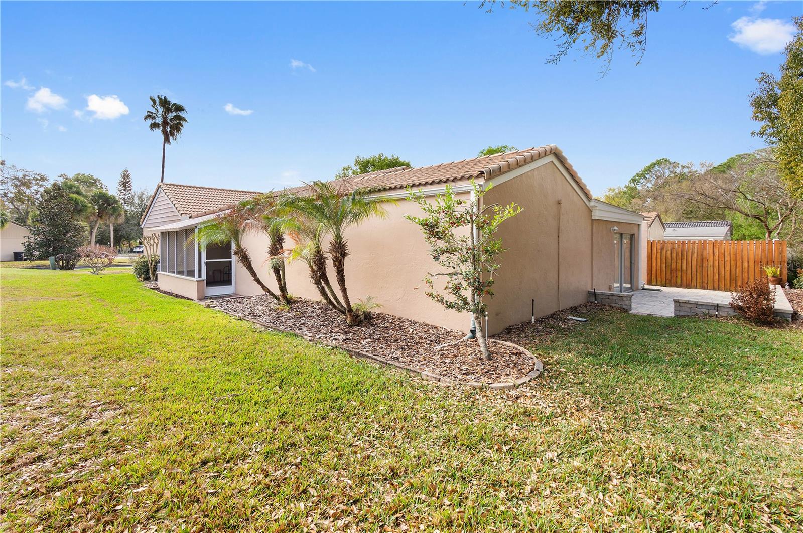 111 LAS FLORES, WINTER HAVEN, FL, 33884