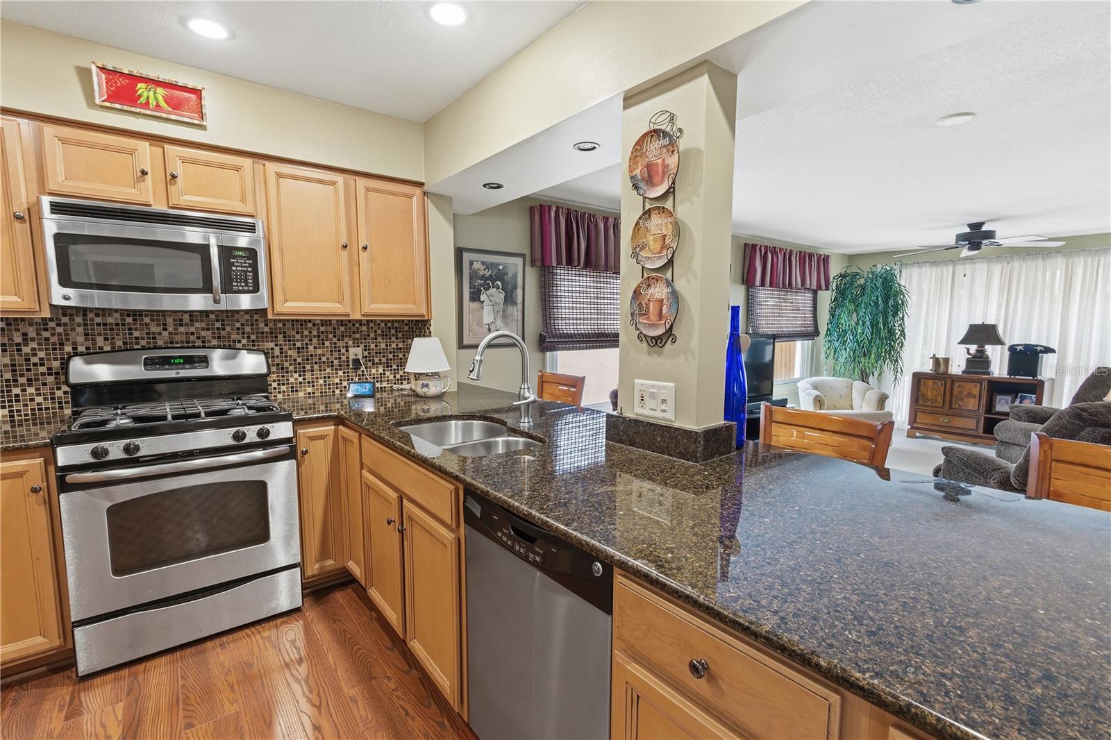 111 LAS FLORES, WINTER HAVEN, FL, 33884