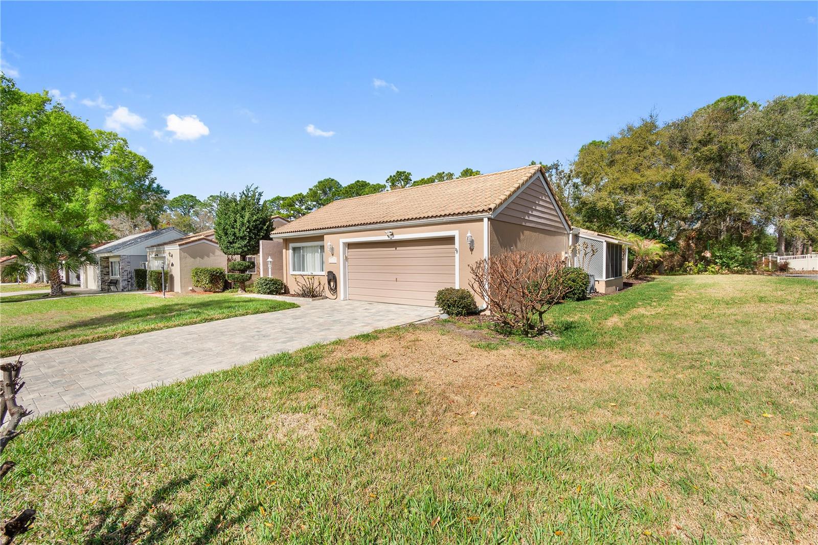 111 LAS FLORES, WINTER HAVEN, FL, 33884