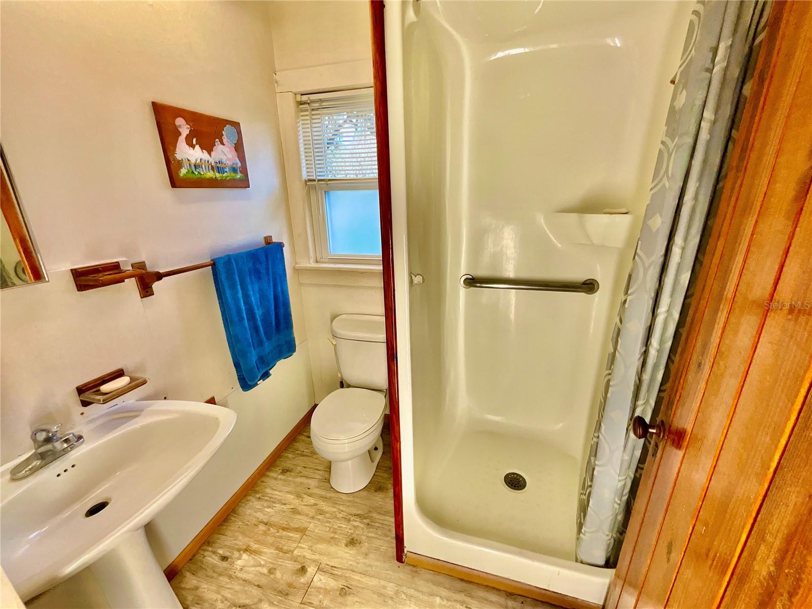 106 E SUNNYSIDE BEACH RD, HAWTHORNE, FL, 32640