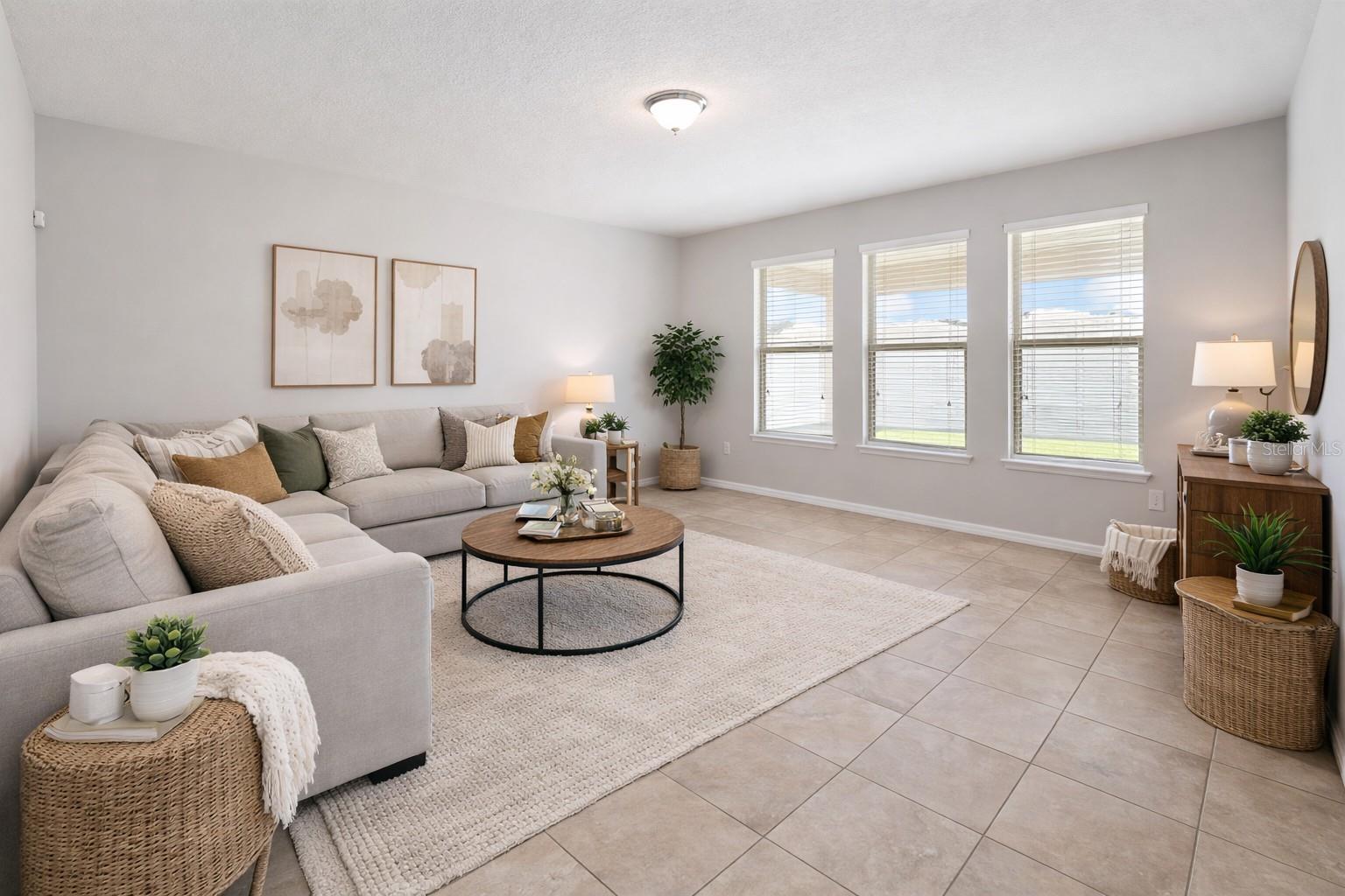 1972 BEACON LANDING CIR, ORLANDO, FL, 32824