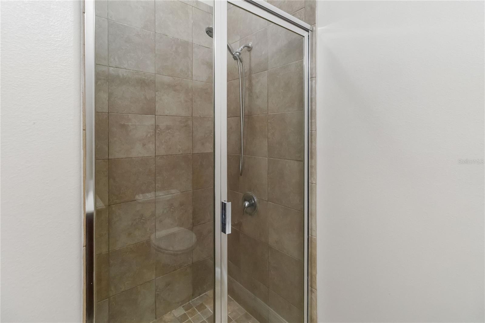 1972 BEACON LANDING CIR, ORLANDO, FL, 32824