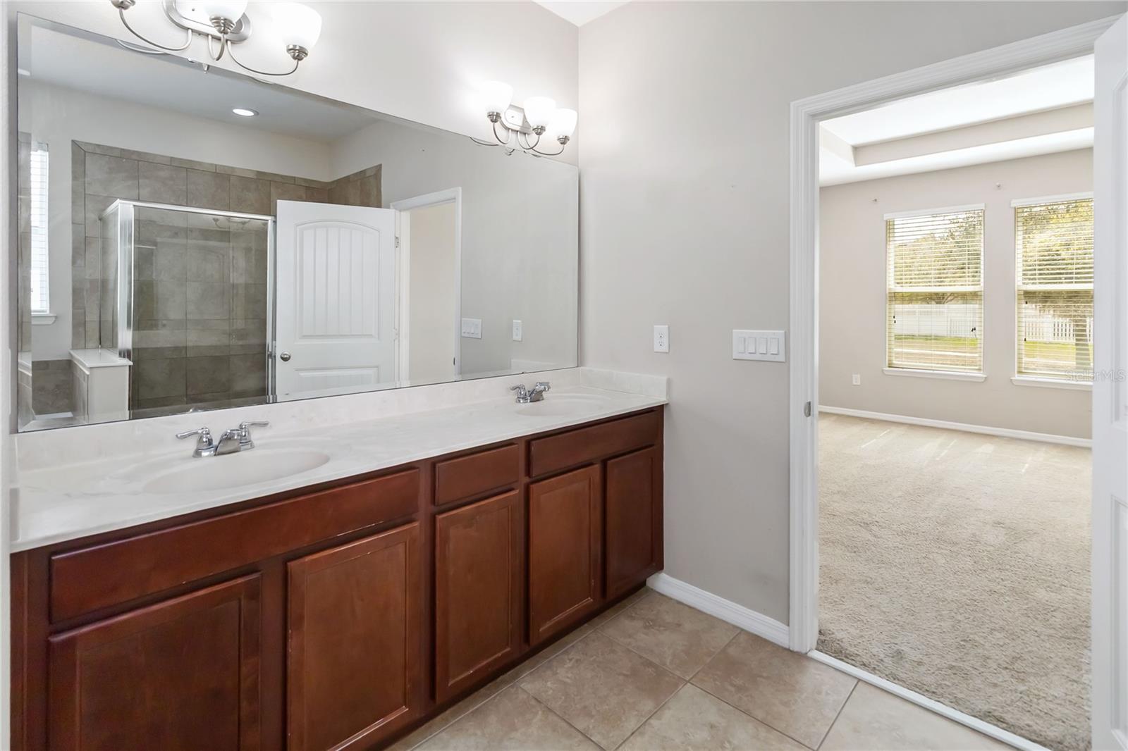 1972 BEACON LANDING CIR, ORLANDO, FL, 32824