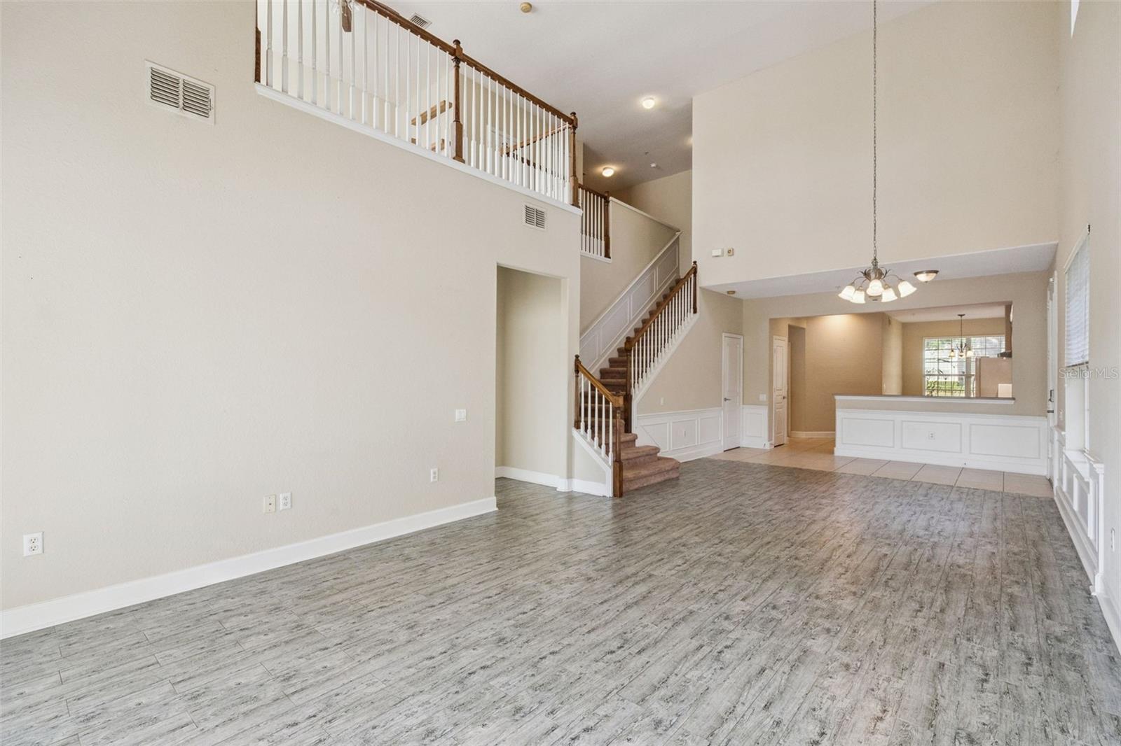 3099 METRO SEVILLA DR #101, ORLANDO, FL, 32835
