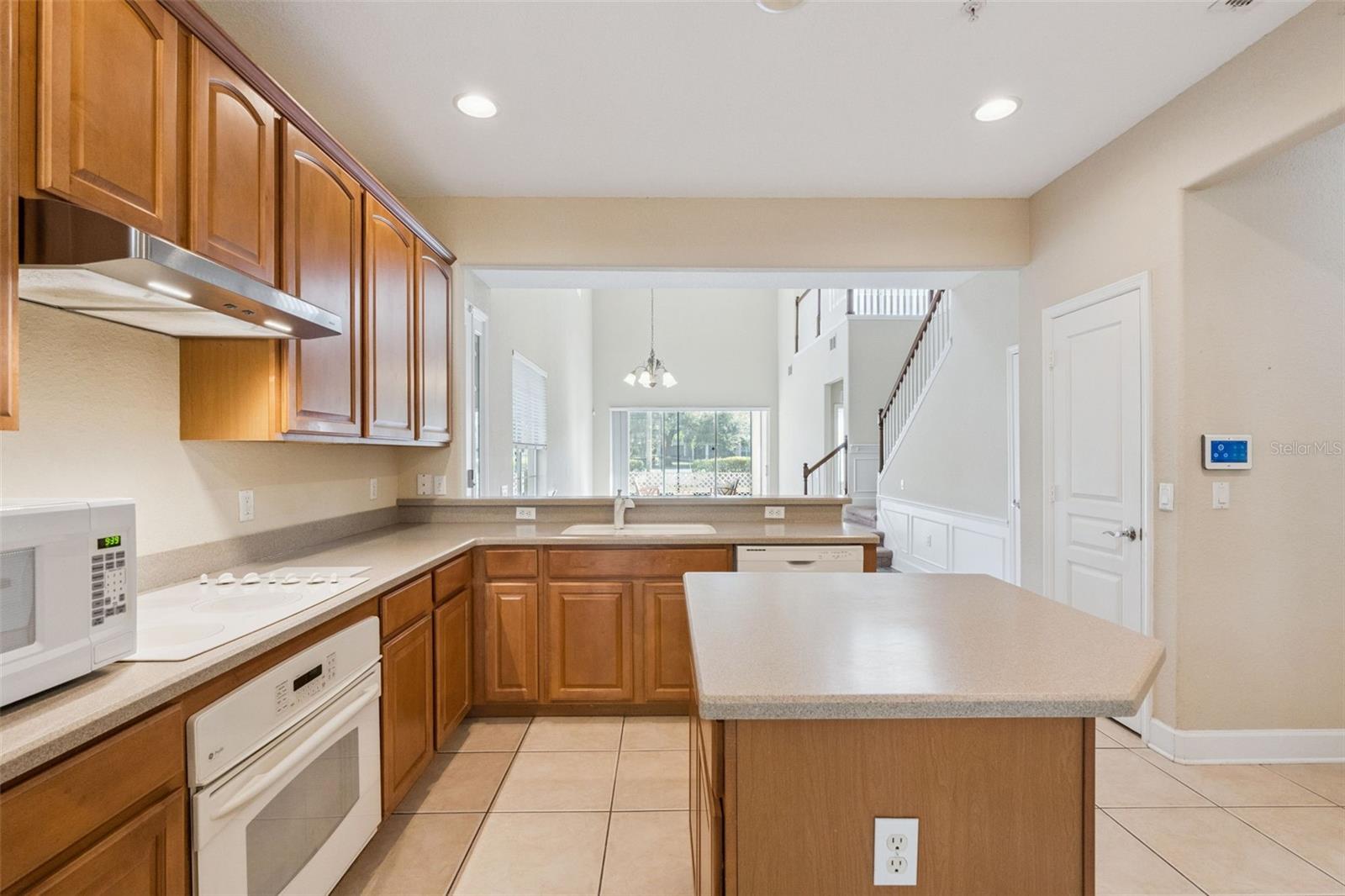 3099 METRO SEVILLA DR #101, ORLANDO, FL, 32835