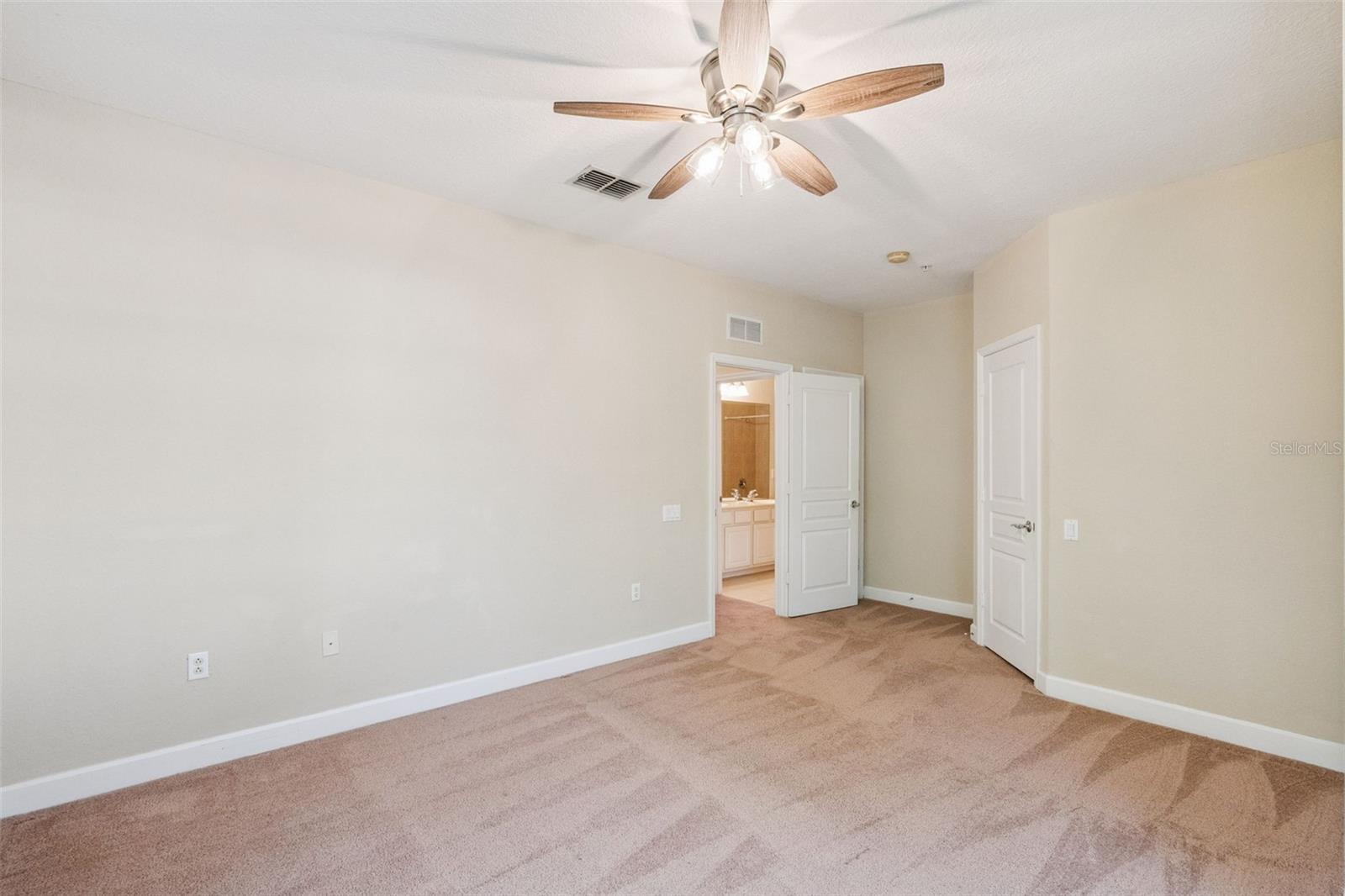 3099 METRO SEVILLA DR #101, ORLANDO, FL, 32835