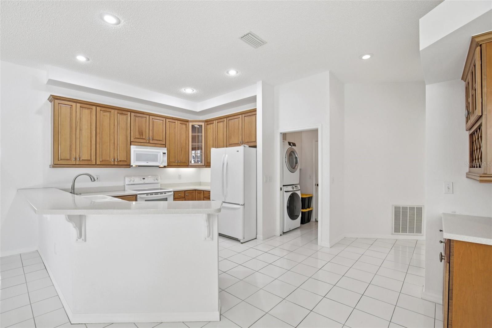 6503 DREWRYS BLF, BRADENTON, FL, 34203