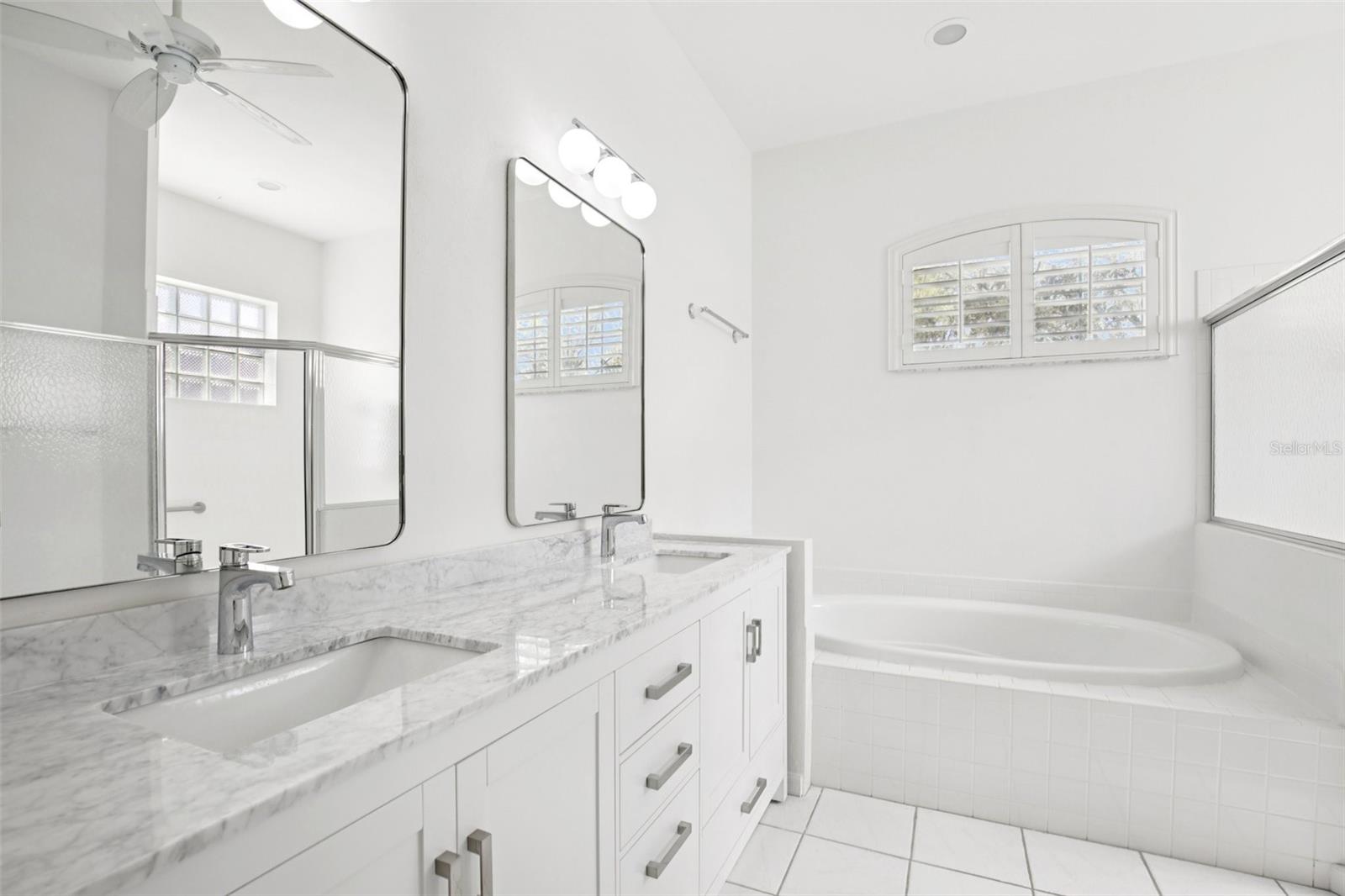 6503 DREWRYS BLF, BRADENTON, FL, 34203