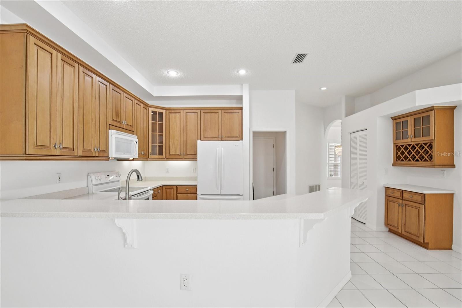 6503 DREWRYS BLF, BRADENTON, FL, 34203