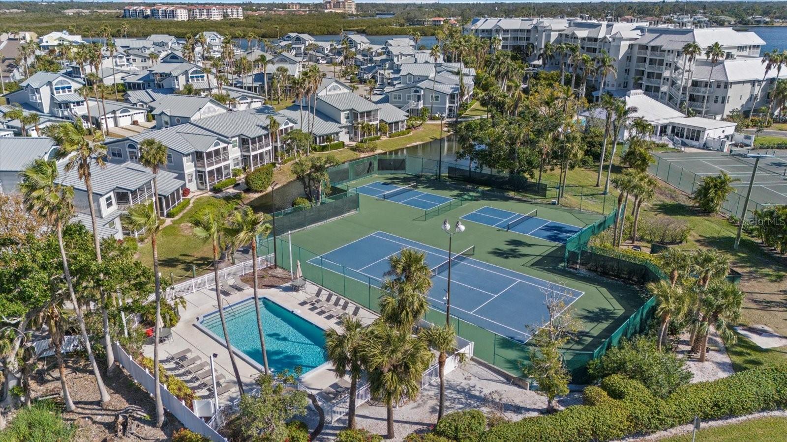 1275 SIESTA BAYSIDE DR #1275, SARASOTA, FL, 34242