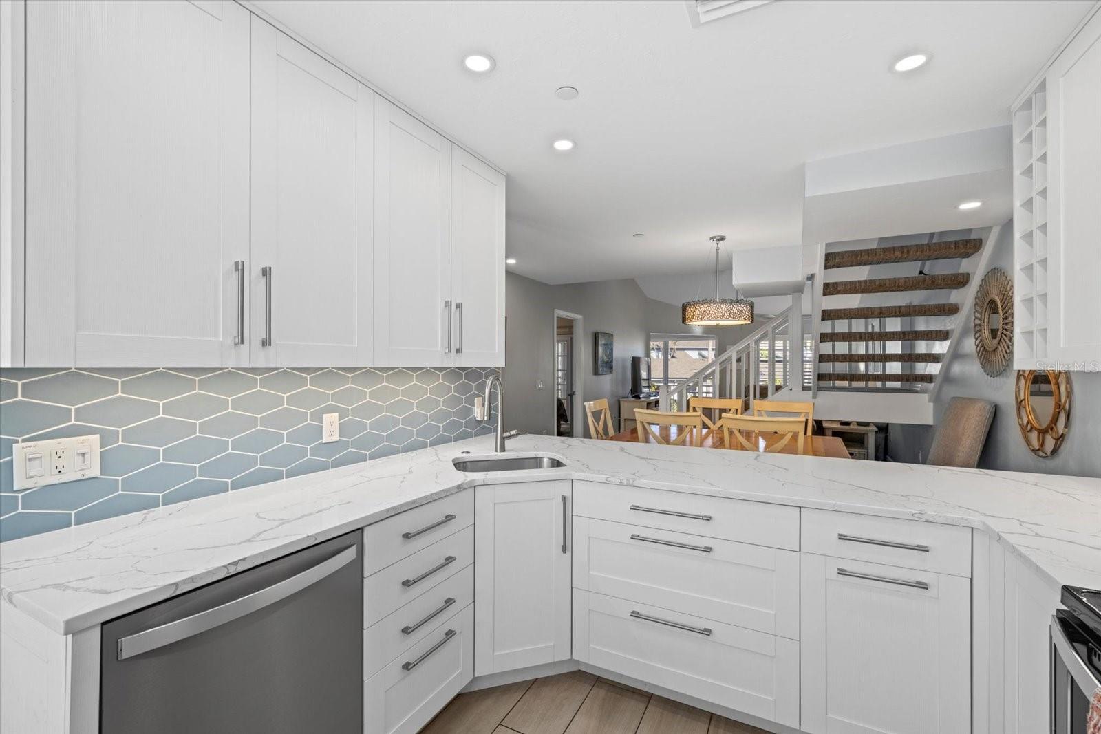 1275 SIESTA BAYSIDE DR #1275, SARASOTA, FL, 34242