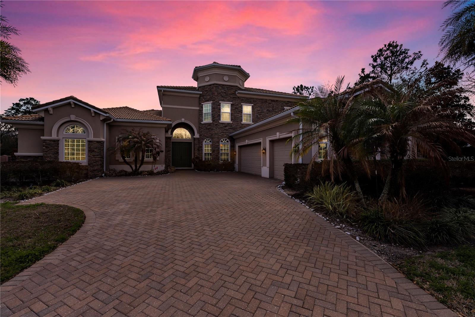 18002 BELLEZZA DR, ORLANDO, FL, 32820