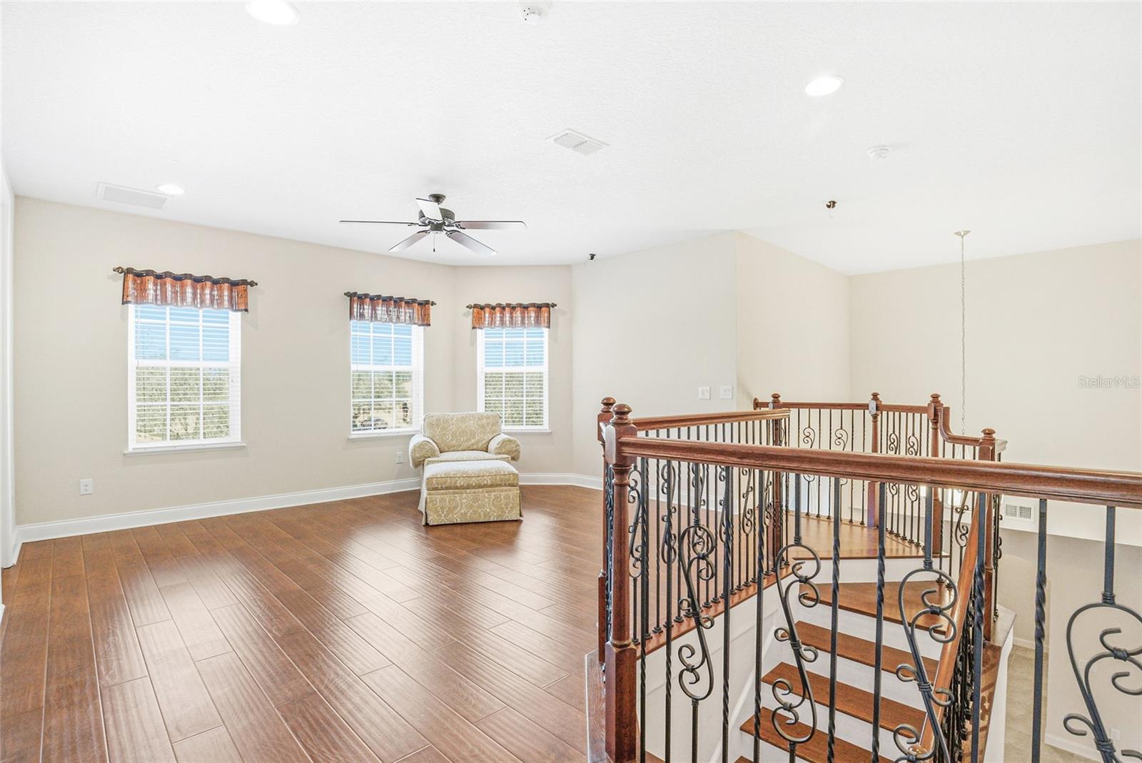 18002 BELLEZZA DR, ORLANDO, FL, 32820