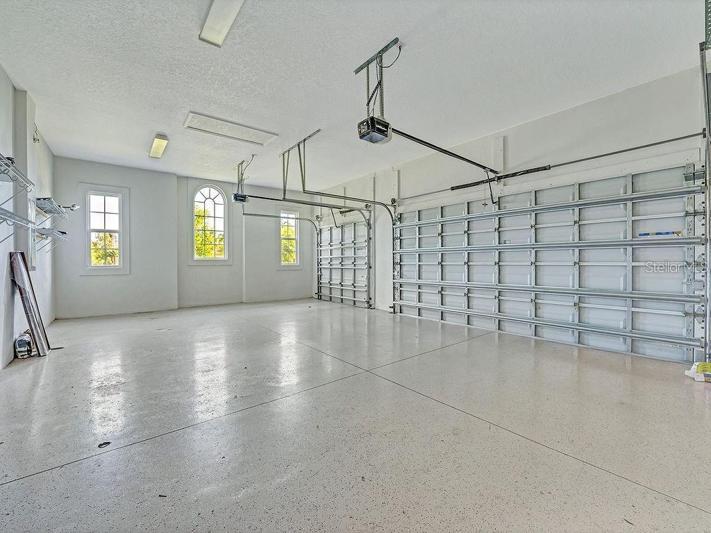 18002 BELLEZZA DR, ORLANDO, FL, 32820