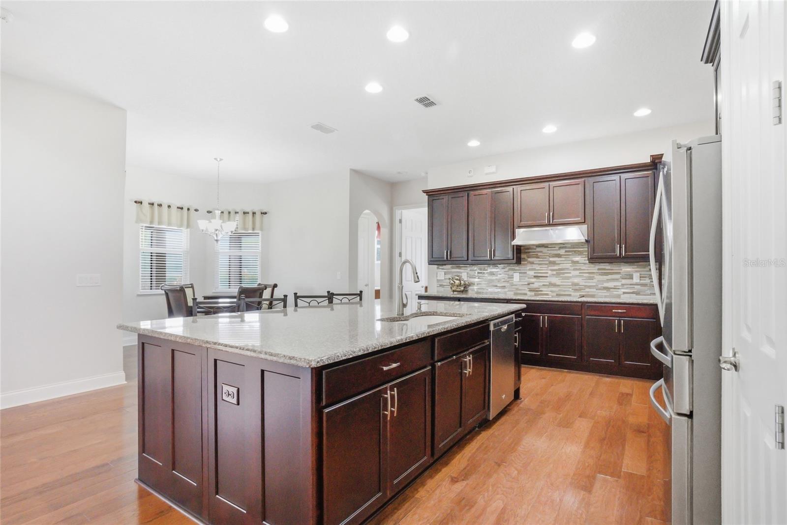 18002 BELLEZZA DR, ORLANDO, FL, 32820