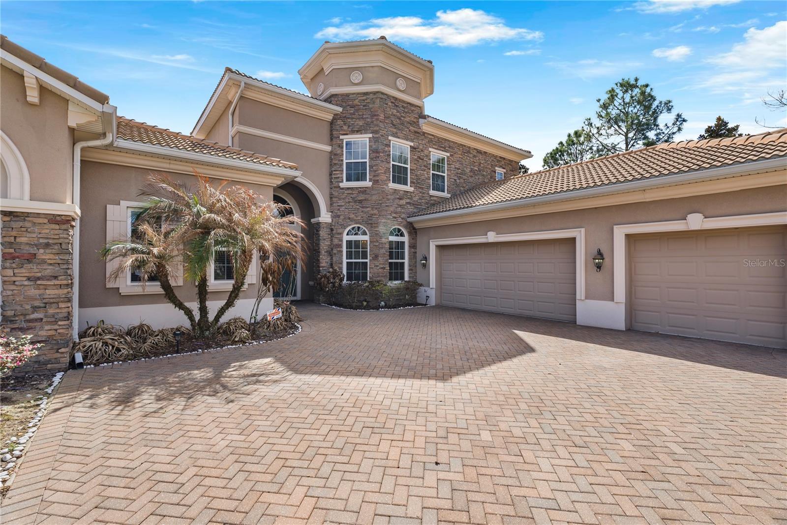 18002 BELLEZZA DR, ORLANDO, FL, 32820