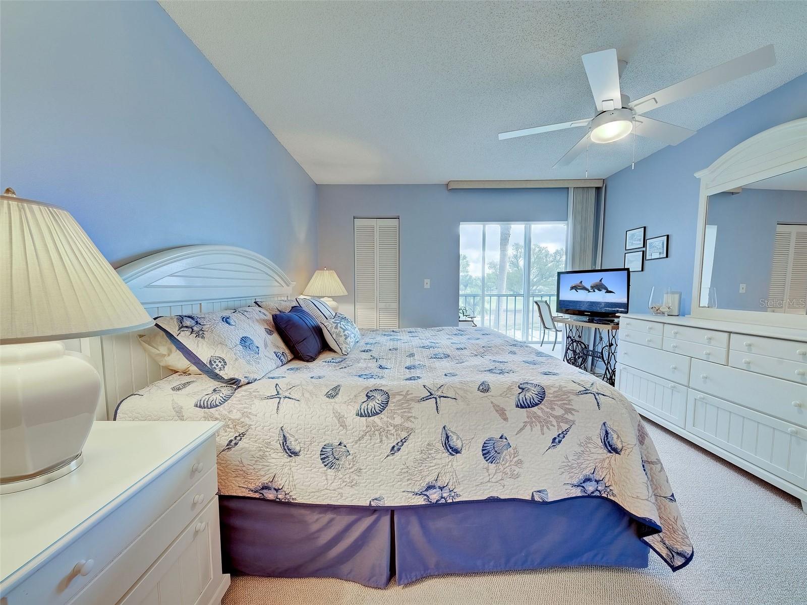 408 CERROMAR CIR S #233, VENICE, FL, 34293