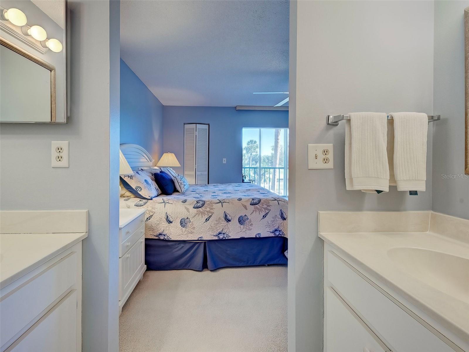 408 CERROMAR CIR S #233, VENICE, FL, 34293