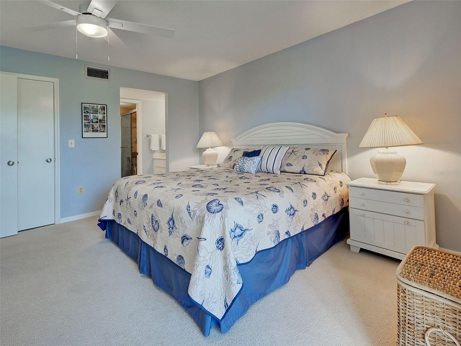 408 CERROMAR CIR S #233, VENICE, FL, 34293
