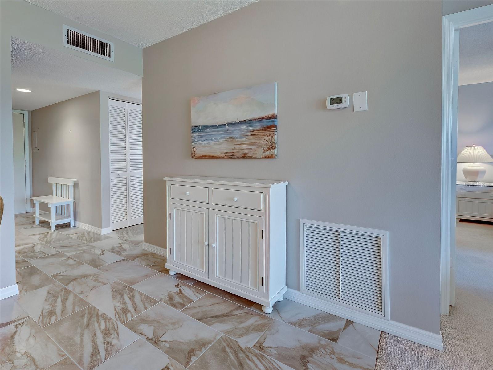 408 CERROMAR CIR S #233, VENICE, FL, 34293