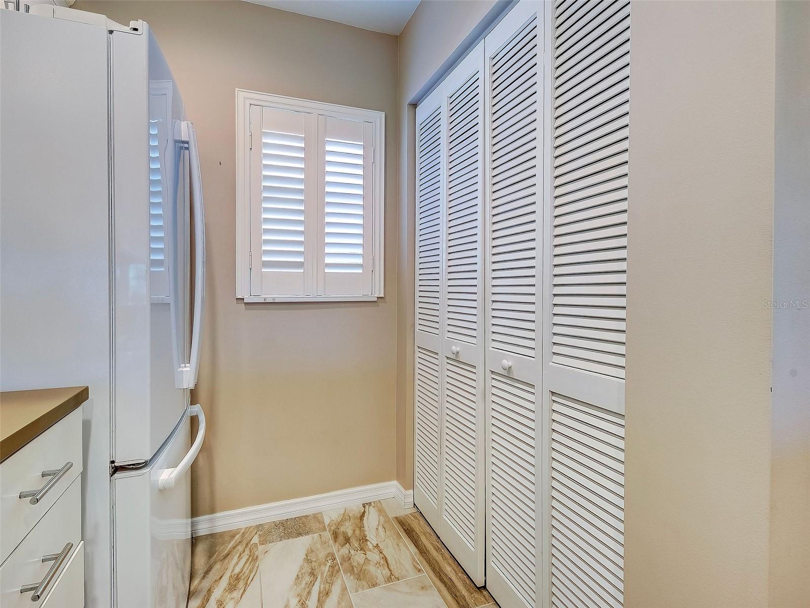 408 CERROMAR CIR S #233, VENICE, FL, 34293