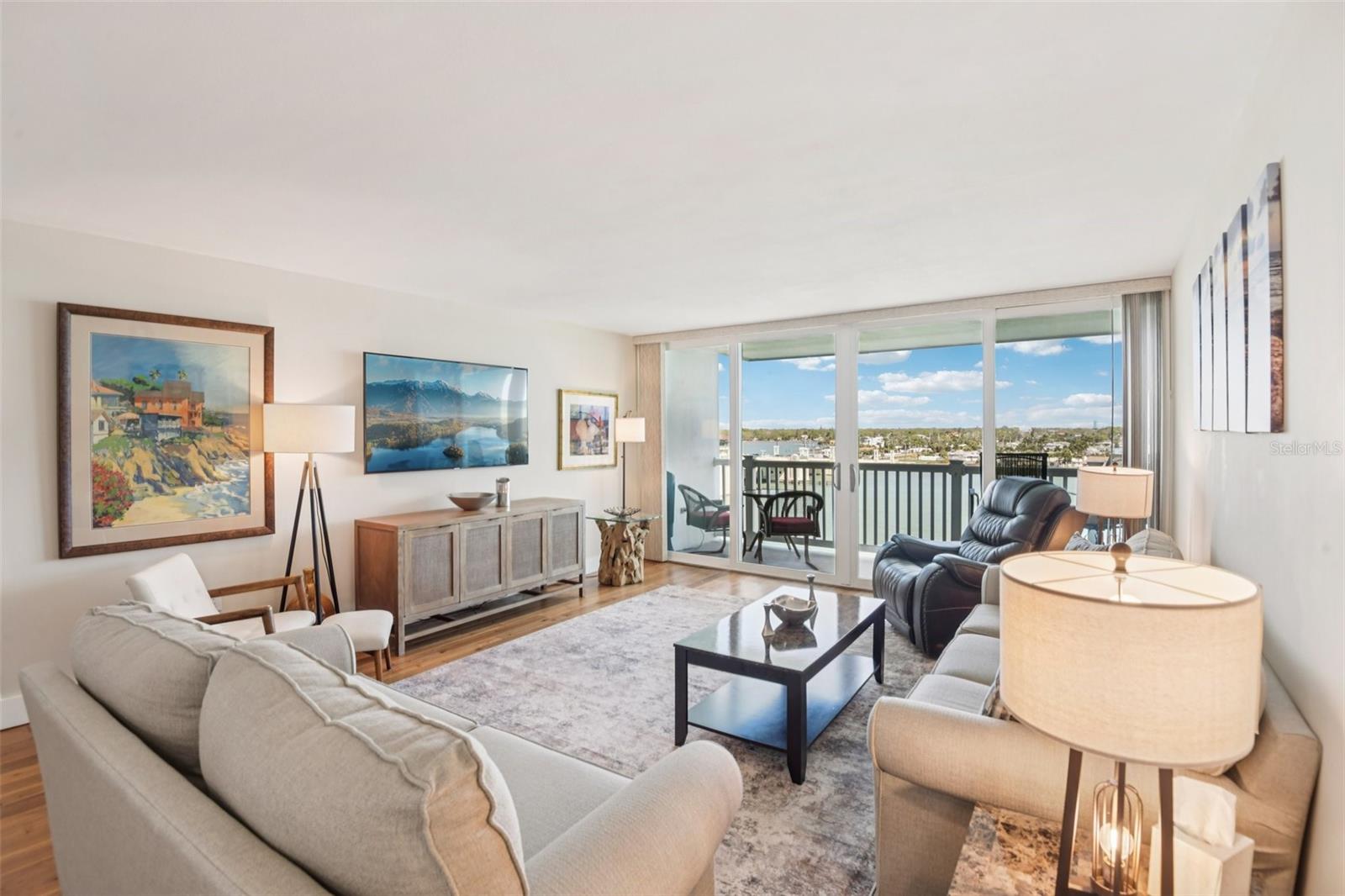 500 TREASURE ISLAND CSWY #711, TREASURE ISLAND, FL, 33706