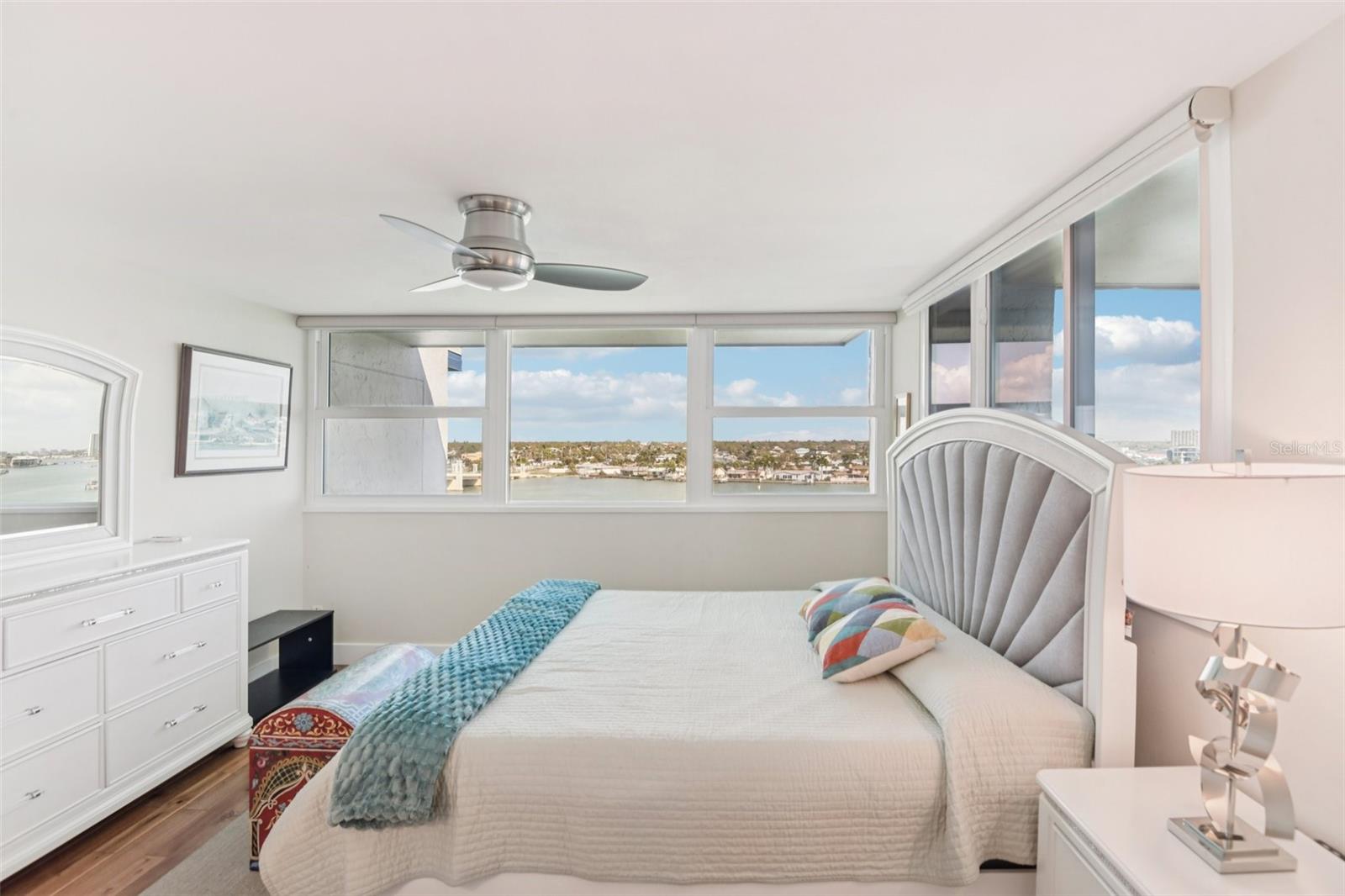 500 TREASURE ISLAND CSWY #711, TREASURE ISLAND, FL, 33706