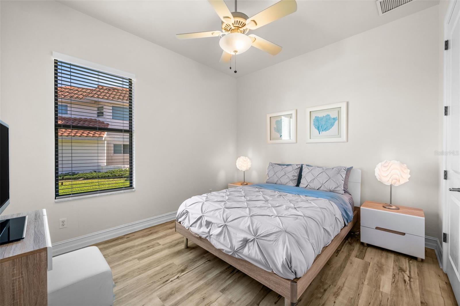 5205 TAMIAMI CT, CAPE CORAL, FL, 33904